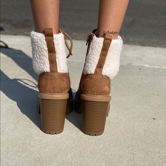 HP 🎉Fleece ankle lug boots - Picture 5 of 8